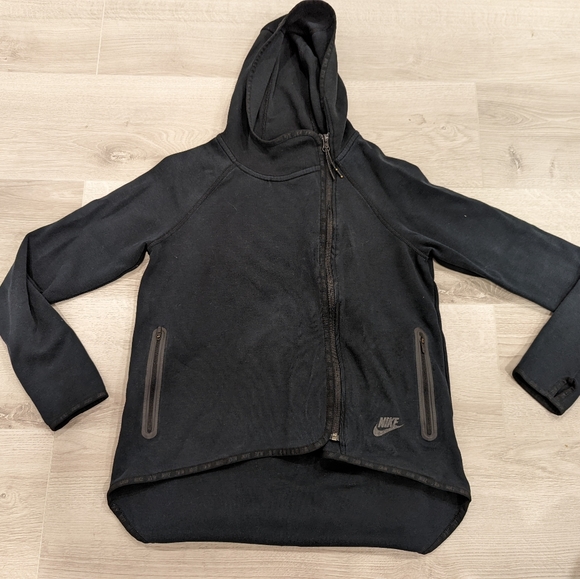 nike tech cape jacket